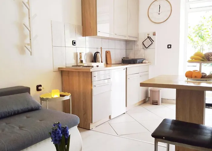 Ruza * Zaton (Sibenik-Knin)