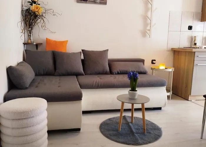 Ruza * Zaton (Sibenik-Knin)